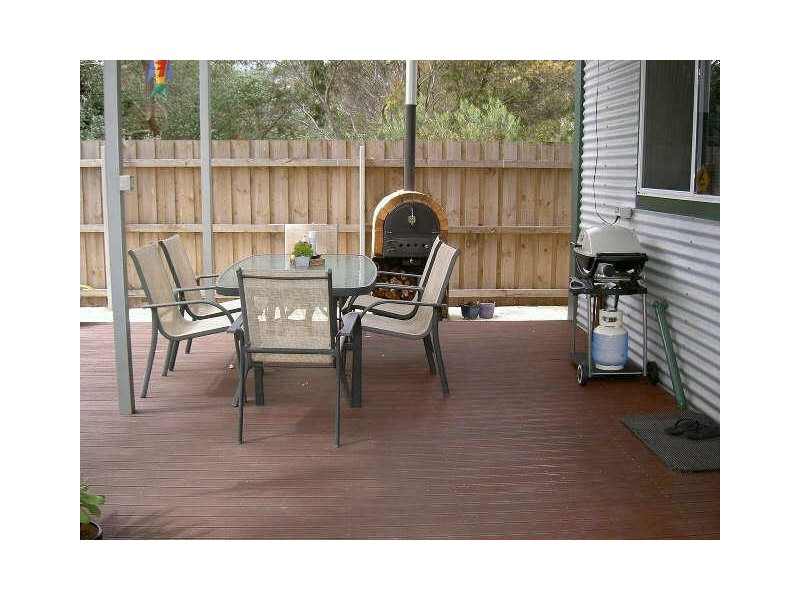 Raymond Island VIC 3880