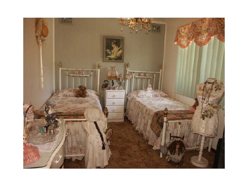 Raymond Island VIC 3880