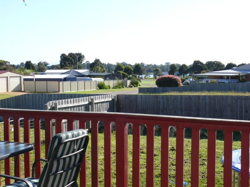 8 Landfall Avenue, Newlands Arm VIC 3875