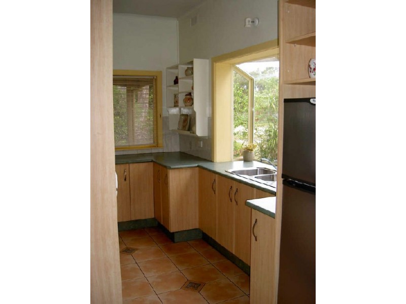 Raymond Island VIC 3880