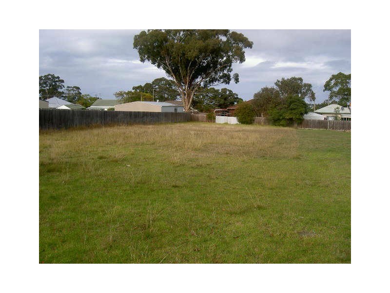 37 Gilsenen Street, Paynesville VIC 3880