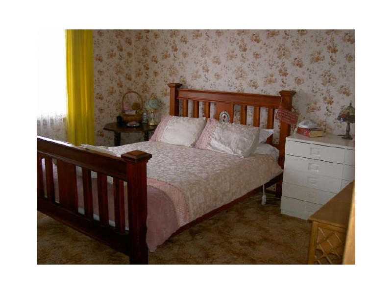 8 Government Road, Paynesville VIC 3880