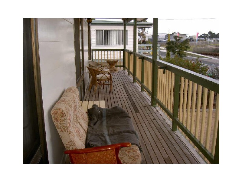 8 Government Road, Paynesville VIC 3880