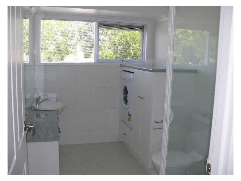 Unit 4/155 Bay Road, Eagle Point VIC 3878