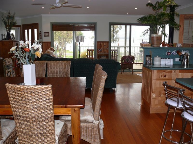 193 Western Boulevard, Raymond Island VIC 3880