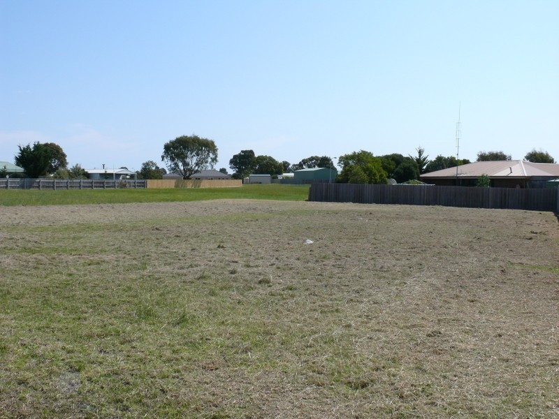 5 Landfall Avenue, Newlands Arm VIC 3875