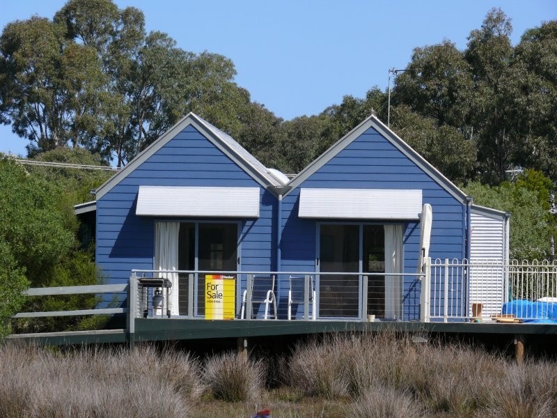 Raymond Island VIC 3880