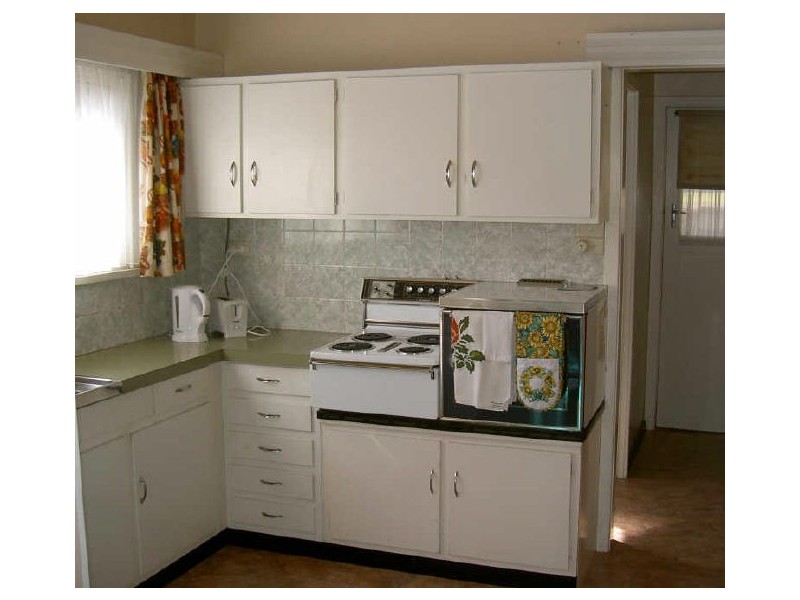 18 Wellington Street, Paynesville VIC 3880