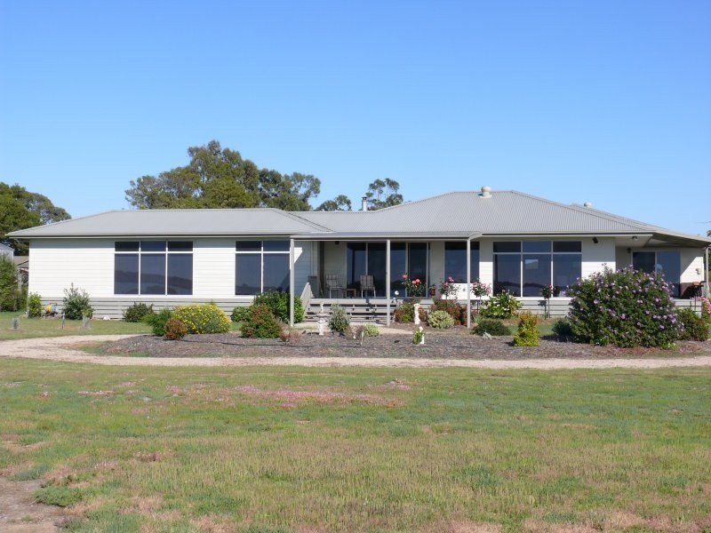 Eagle Point VIC 3878