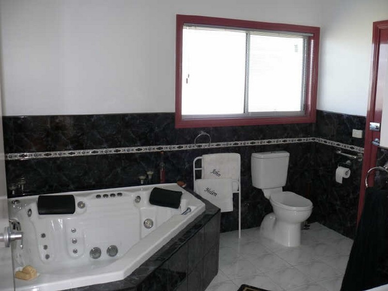 Eagle Point VIC 3878