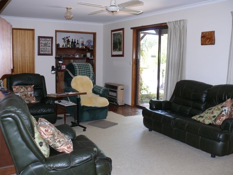 Eagle Point VIC 3878