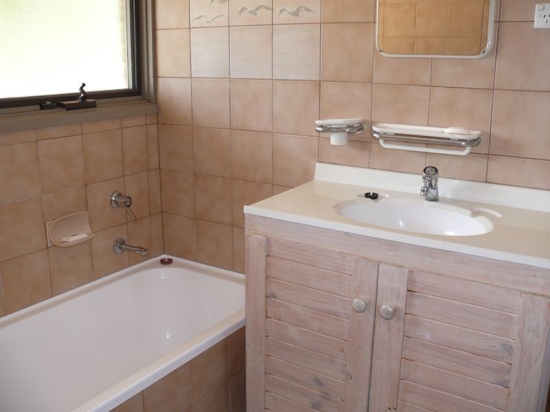 Raymond Island VIC 3880