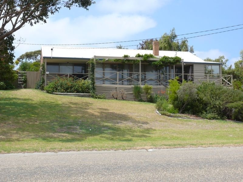 Raymond Island VIC 3880