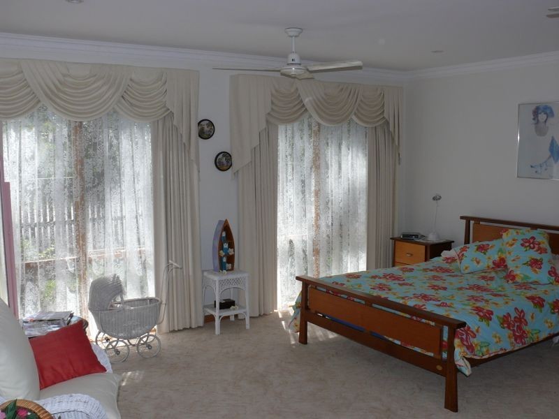 Raymond Island VIC 3880