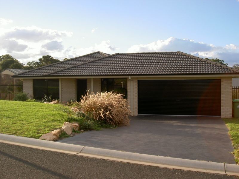 30 Riley Street, Eagle Point VIC 3878
