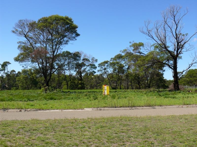 39 Lake Shore Drive, Newlands Arm VIC 3875