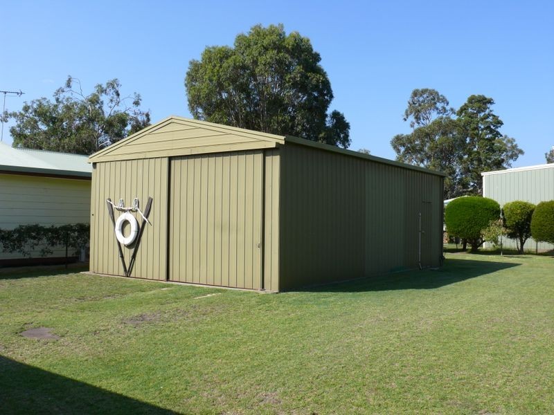 Raymond Island VIC 3880