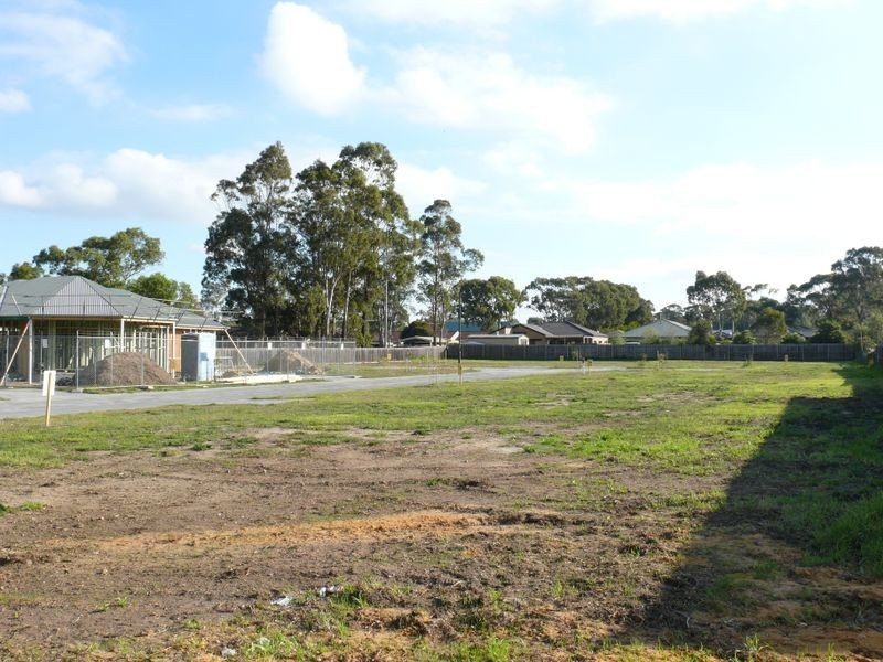 1-10 Eaton Place, Paynesville VIC 3880