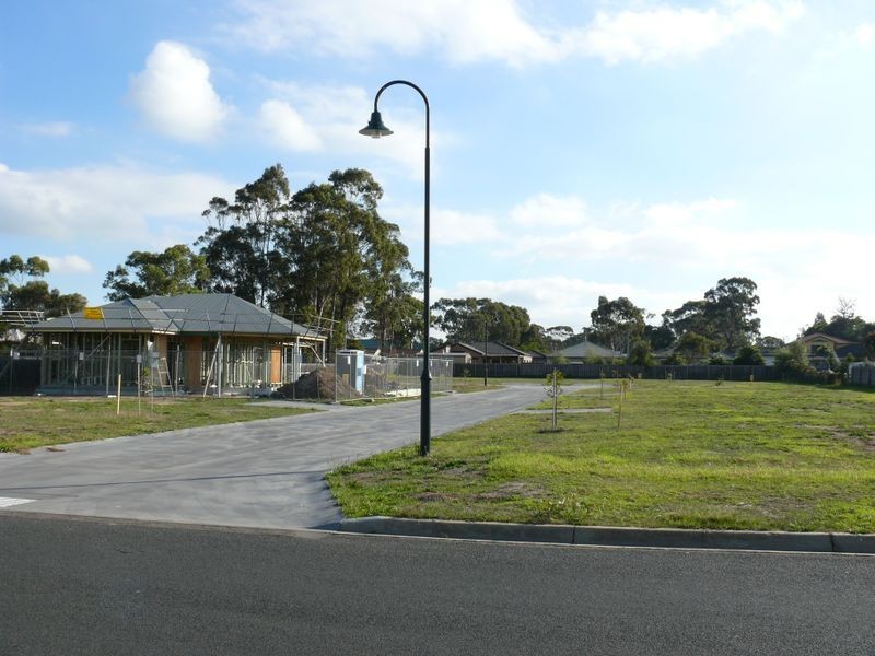 1-10 Eaton Place, Paynesville VIC 3880