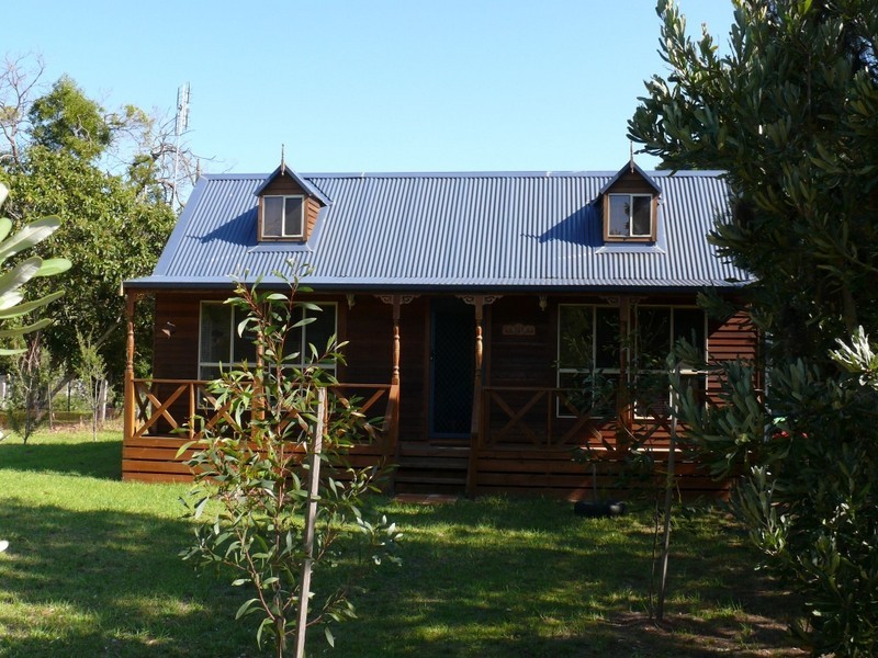 Raymond Island VIC 3880
