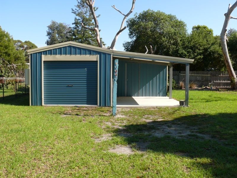 Raymond Island VIC 3880