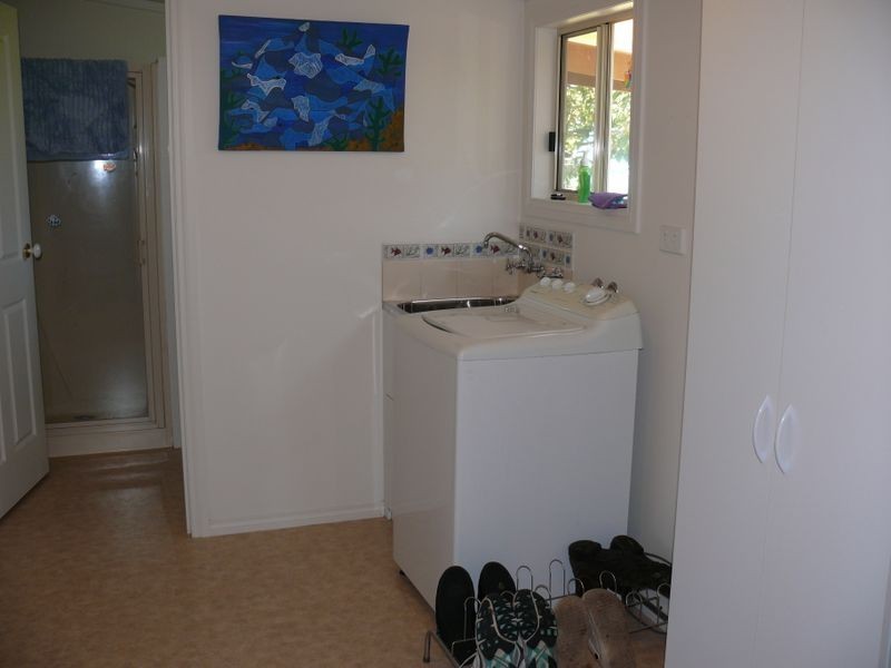 Raymond Island VIC 3880