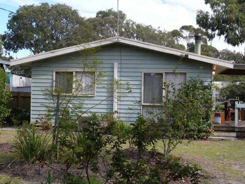 Raymond Island VIC 3880