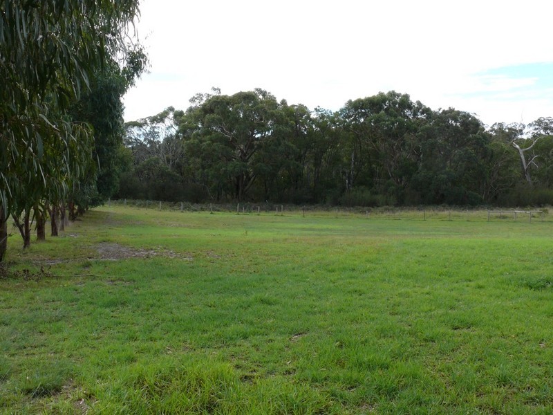 Lot 2/305 Lake Victoria Road, Newlands Arm VIC 3875