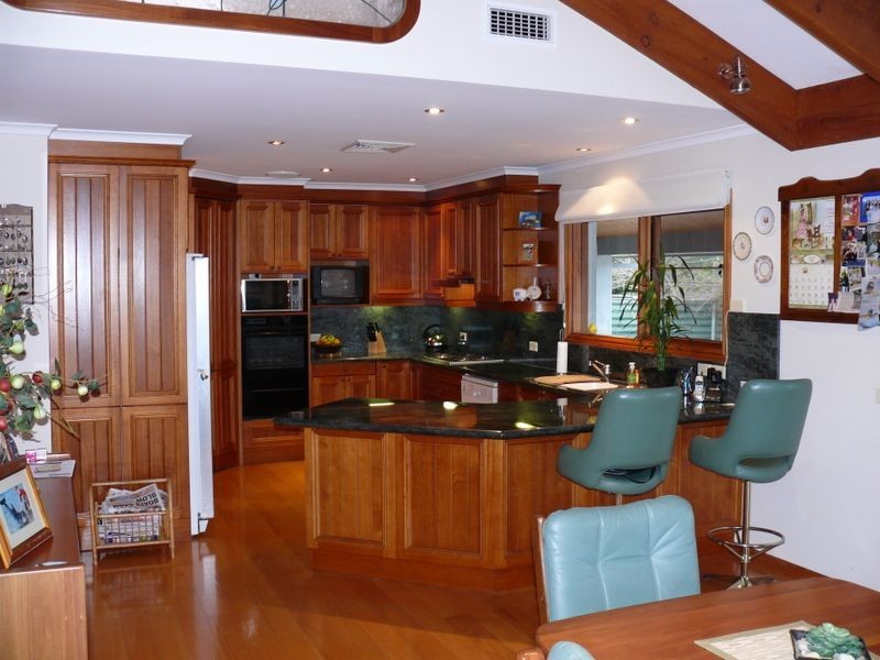 Eagle Point VIC 3878