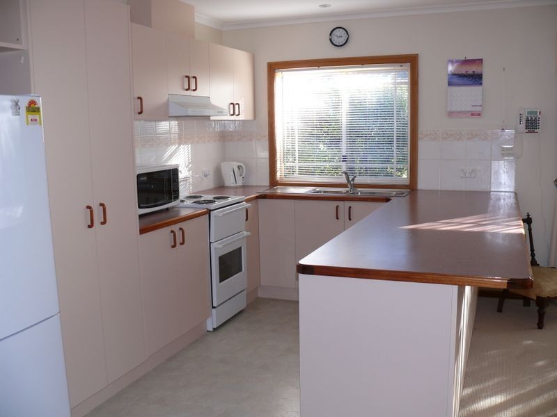 1/1-5 Canal Road, Paynesville VIC 3880