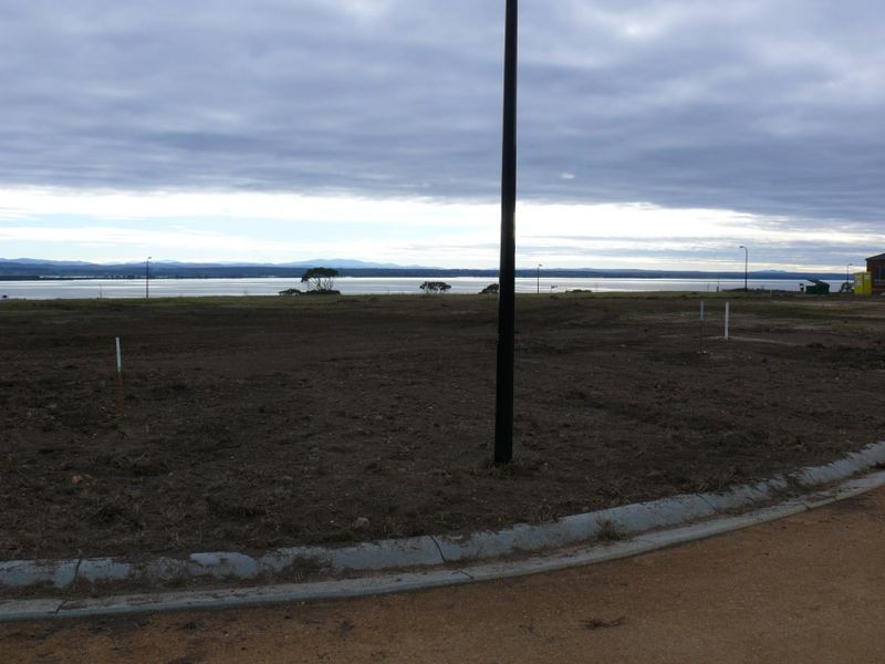 3 (Lot 82) Basstian Court, Eagle Point VIC 3878