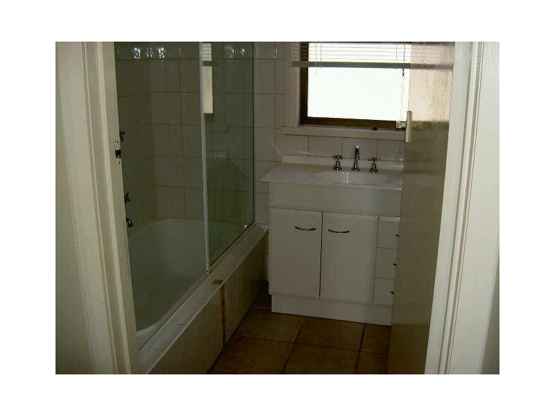 12 Vaughan Street, Paynesville VIC 3880