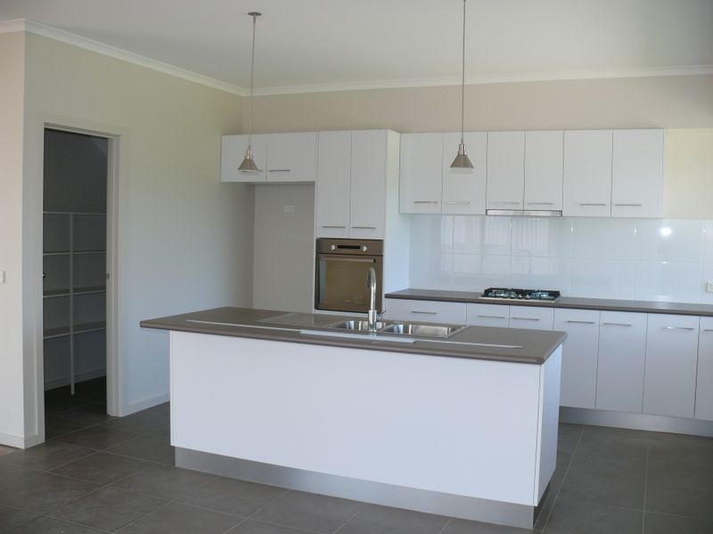 House 1/157 Bay Road, Eagle Point VIC 3878