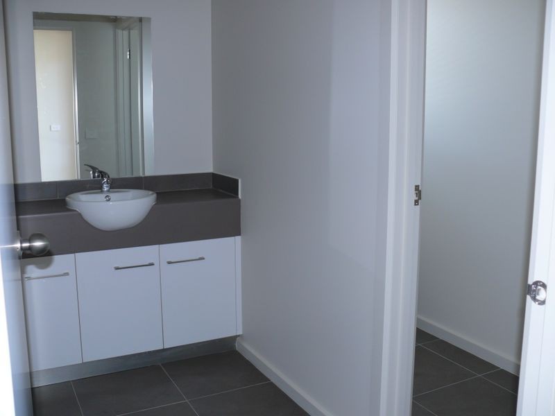 House 1/157 Bay Road, Eagle Point VIC 3878