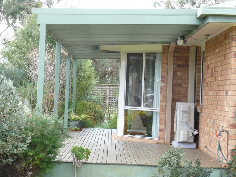 Raymond Island VIC 3880
