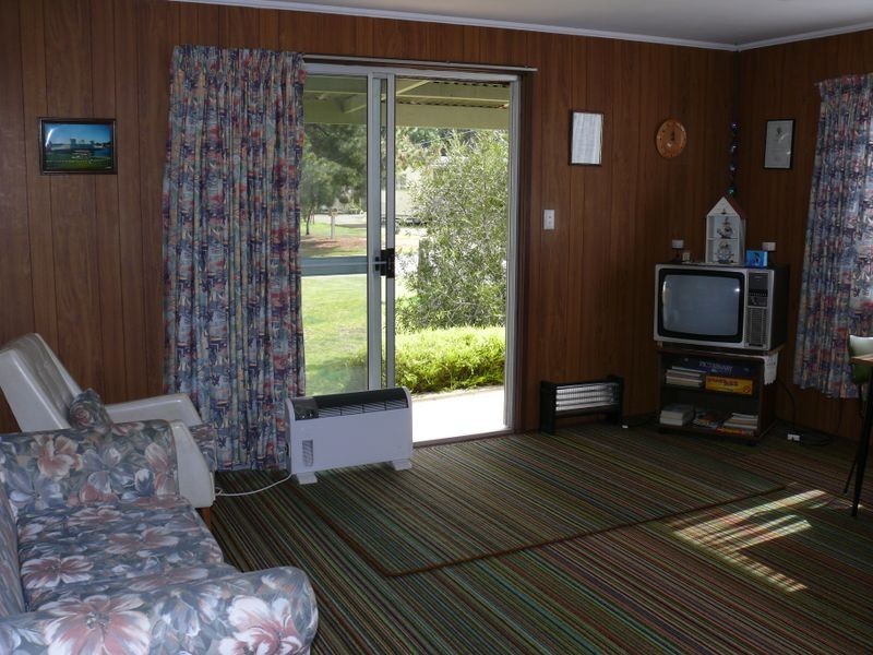 Raymond Island VIC 3880