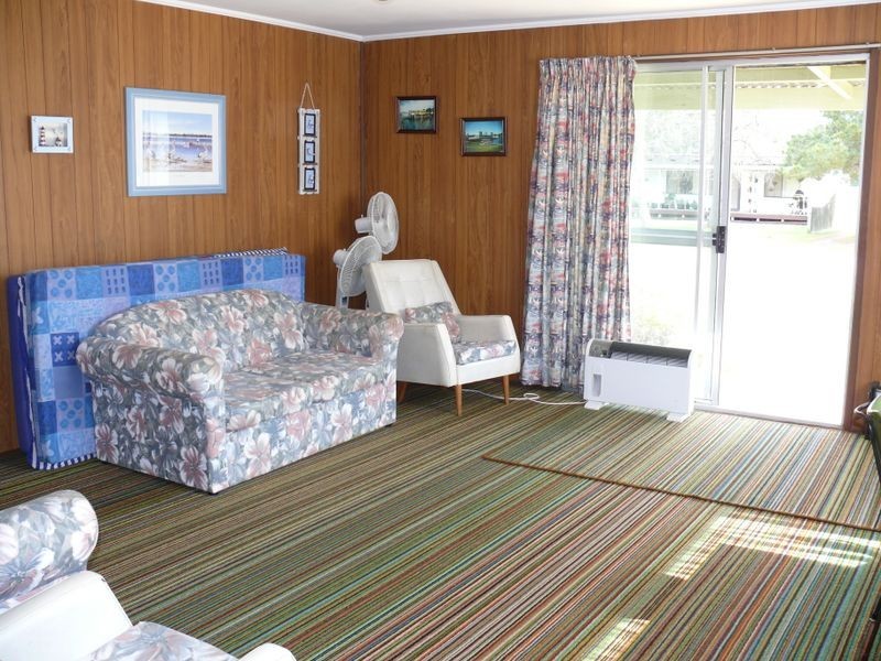 Raymond Island VIC 3880