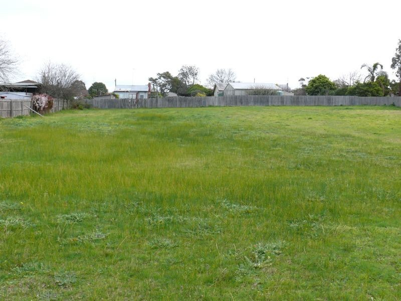 97 Langford Parade, Paynesville VIC 3880