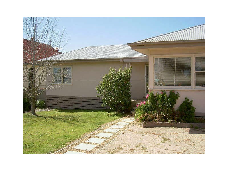 32 Toonalook Parade, Paynesville VIC 3880