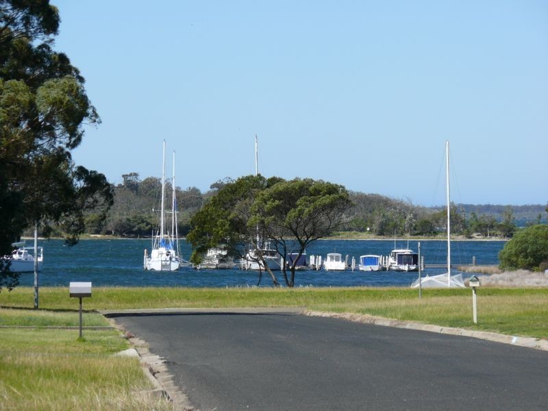 11 Lake Valley Way, Newlands Arm VIC 3875