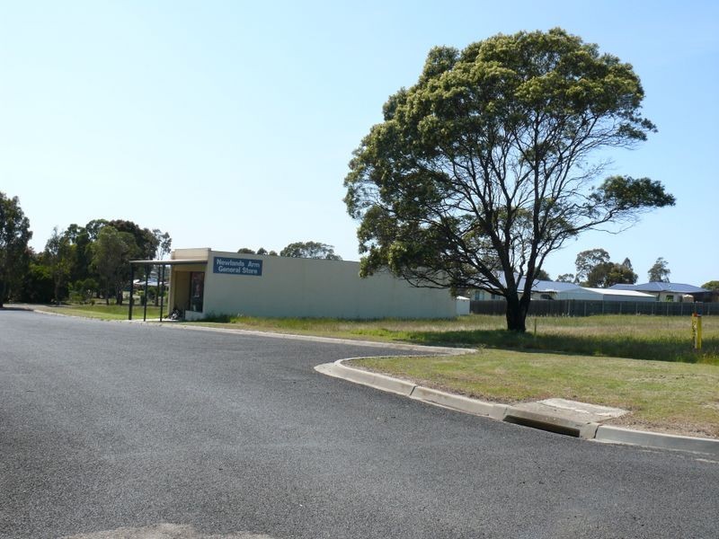 2 & 4 Centre Way, Newlands Arm VIC 3875