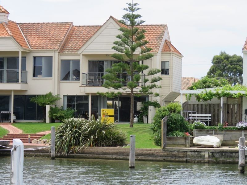 1/9 King Street, Paynesville VIC 3880