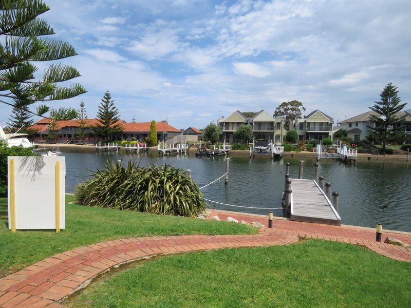 1/9 King Street, Paynesville VIC 3880