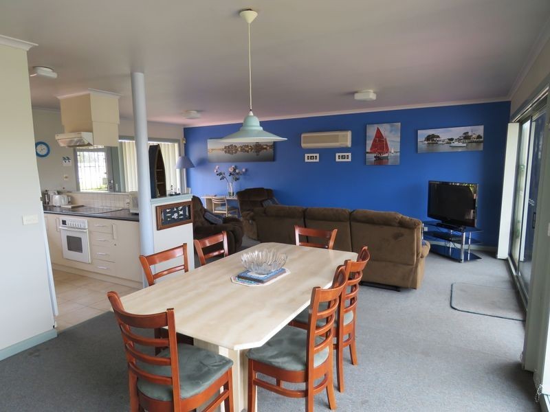 1/9 King Street, Paynesville VIC 3880