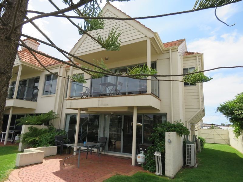 1/9 King Street, Paynesville VIC 3880