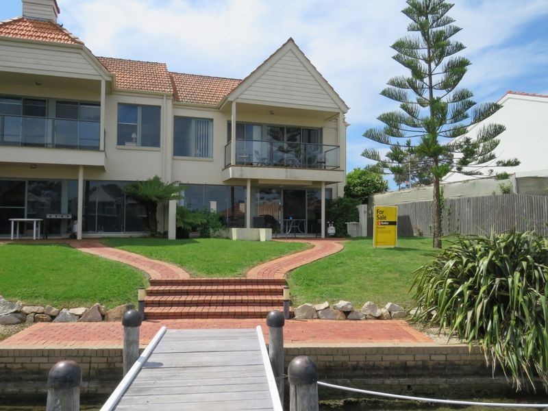 1/9 King Street, Paynesville VIC 3880