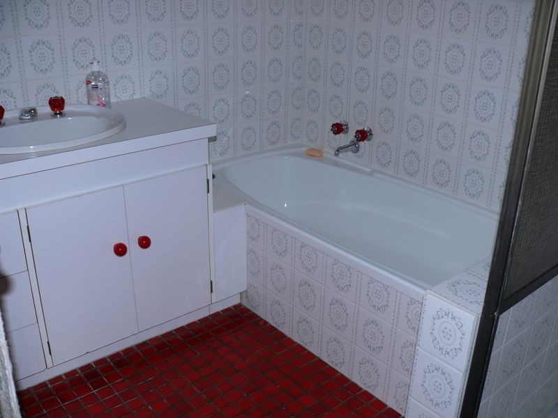 24 Reynolds Street, Paynesville VIC 3880