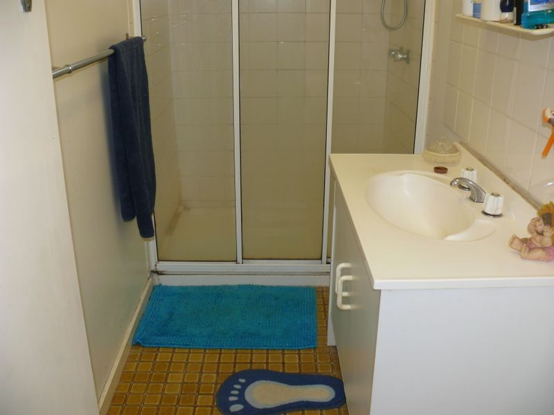 1 Toonalook Parade, Paynesville VIC 3880