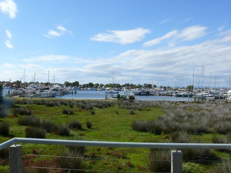 Raymond Island VIC 3880