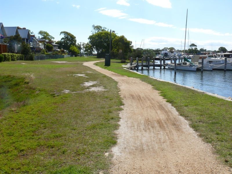 Raymond Island VIC 3880